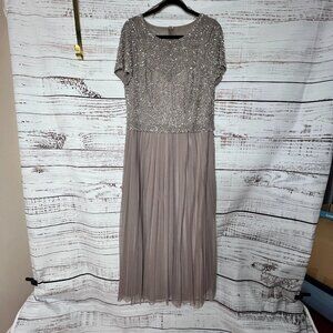 Cachet embellished formal evening gown Taupe size 14